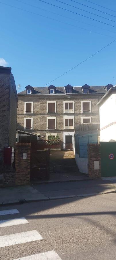 Le Famillial , 2 Chambres Doubles Lits Faits Et Serviettes De Toilette Fournies Avec Parking Prive 1 Voiture, Netflix, Disney Plus Disponible Dieppe Dış mekan fotoğraf